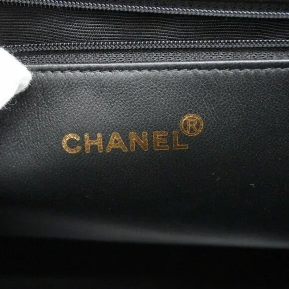 CHANEL CC Patent Shopping Tote Quilted Chain Shoulder Bag Gold Purse - Picture 9 of 16